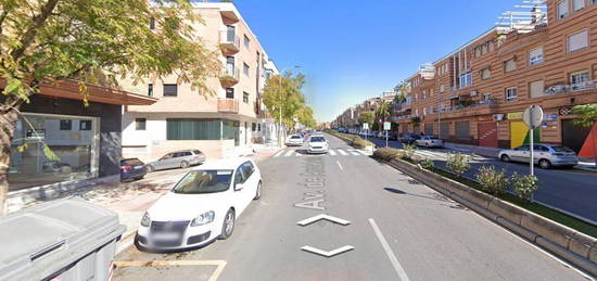 Piso en venta en avenida de Andalucía