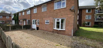 4 bedroom semi-detached house