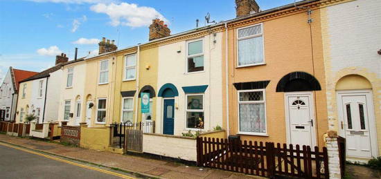 2 bedroom terraced house