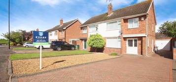 3 bed semi-detached house for sale