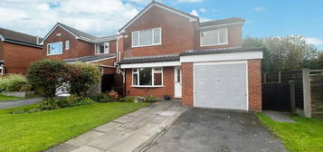 4 bed detached house for sale