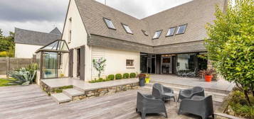 A VENDRE - MAISON T7 - 222.53M² - CESSON SEVIGNE