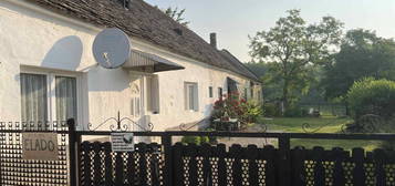 Takácsi ház eladó