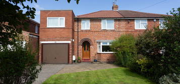 5 bed semi-detached house for sale