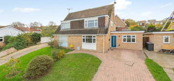 4 bedroom semi-detached house for sale