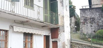 Casa indipendente in vendita in via per Possaccio