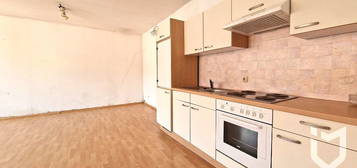 -ZENTRUM BAD HALL - GERÄUMIGE 60M² WOHNUNG MIT KÜCHENZEILE