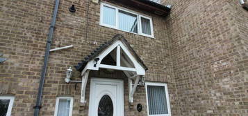 2 bedroom terraced house