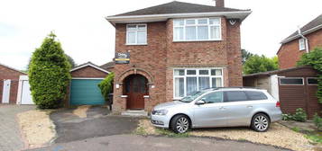 3 bedroom detached house