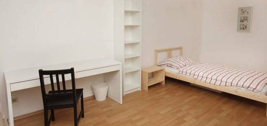 Private Room in Moabit, Berlin