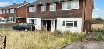 3 bedroom semi-detached house for sale