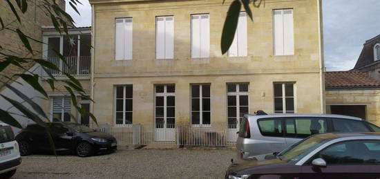 Barrière du médoc appt 2P 46m² + parking