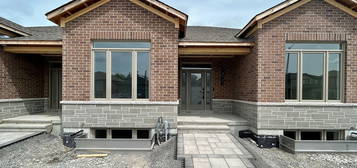 33 Athabaska Dr, Belleville, ON K8N 0T2