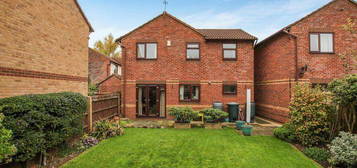 4 bedroom detached house