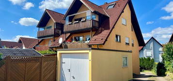 Geräumige Maisonette-Wohnung mit Balkon!