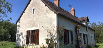 Grande maison calme à la campagne