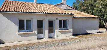 Maison à louer dans un village calme