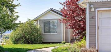 285 Pintail Ln, Moscow, ID 83843