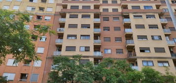 Piso en venta en Ensanche - Río Júcar