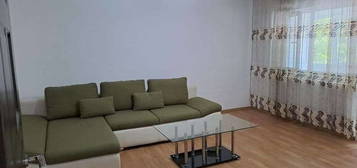 Inchiriez apartament 2 camere , etaj 1