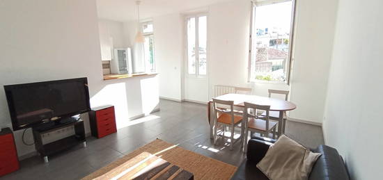 Appartement  à vendre, 3 pièces, 2 chambres, 58 m²