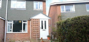 3 bed end terrace house to rent