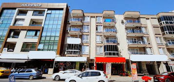 MENDERES ATATÜRK CADDESİ ÜZERİNDE SATILIK 120m2 3+1 DAİRE