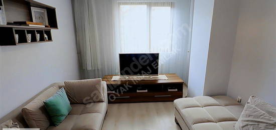 BARBAROS CADDESİ ÜZERİNDE SATILIK 2+1 BAKIMLI DAİRE