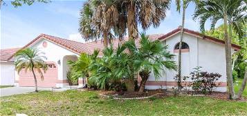 5143 NW 48th Ave, Coconut Creek, FL 33073