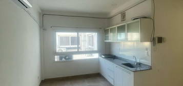 Dfa352 - Departamentos En Alquiler Zona Centro - Av. Corrientes Casi Centenario