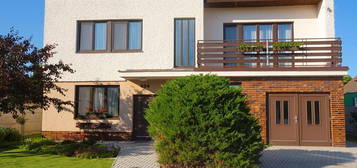 Prodej  rodinného domu 130 m², pozemek 1 100 m²