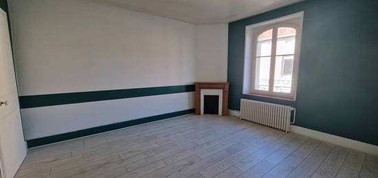 Plateau 80m2 Nancy