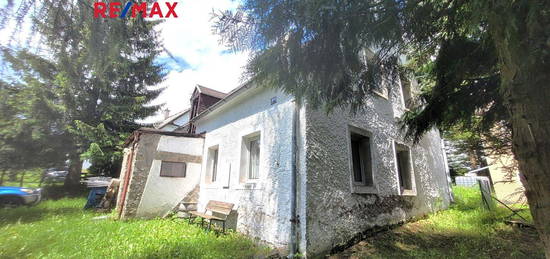 Prodej  rodinného domu 299 m², pozemek 684 m²