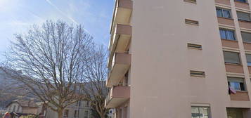 Appartement 5 pièces 100m²