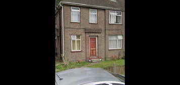 2 bed maisonette to rent