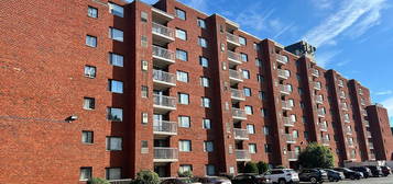 30 Revere Beach Pkwy APT 416, Medford, MA 02155