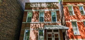 906 S Loomis St, Chicago, IL 60607