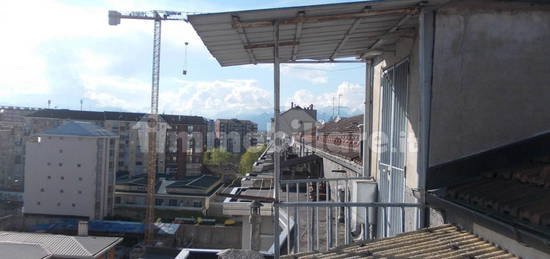 Mansarda 59 m² con balcone, Santa Rita, Torino