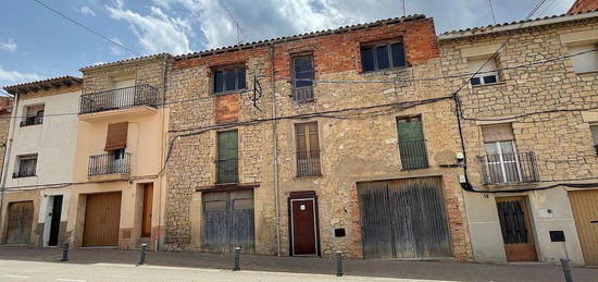 Casa adosada en Vinaixa