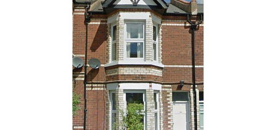 5 bed terraced house to rent