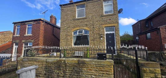 3 bedroom detached house to rent