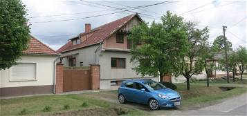 Eladó családi ház, Érsekcsanád, Deák Ferenc utca 38A