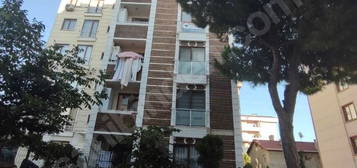 KARTAL YALI MAHALLESİNDE HER KATTA TEK KAT MÜLKİYETLİ 2+1 DAİRE