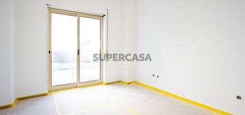 Apartamento T3 com arrecadação - Cartaxo