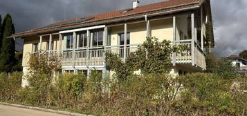 LANDLIEBE !! Haus im Haus - ökologisch - modern
Großzügiges Wohnen in 82335 Berg - Farchach