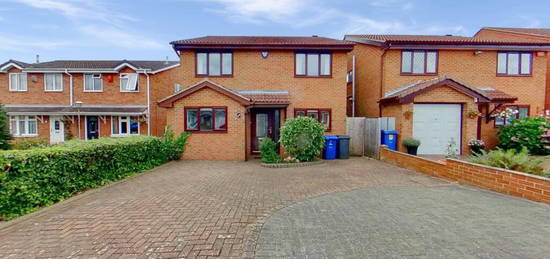 4 bedroom detached house