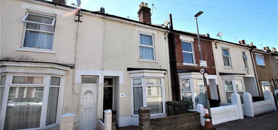 Terraced house to rent in Margate Road, Southsea PO5