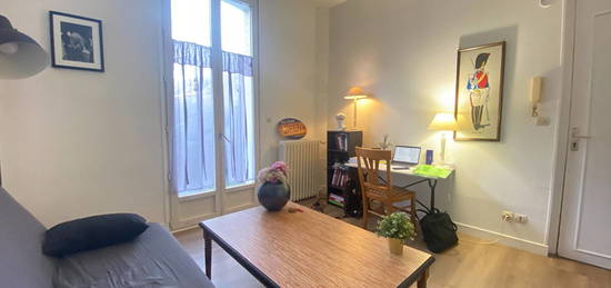 Appartement  à louer, 2 pièces, 1 chambre, 29 m²