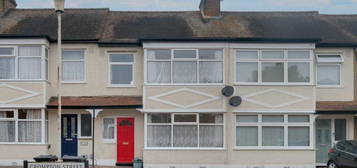 3 bedroom terraced house