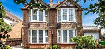 Flat for sale in Broadwater Road, Worthing, West Sussex BN14